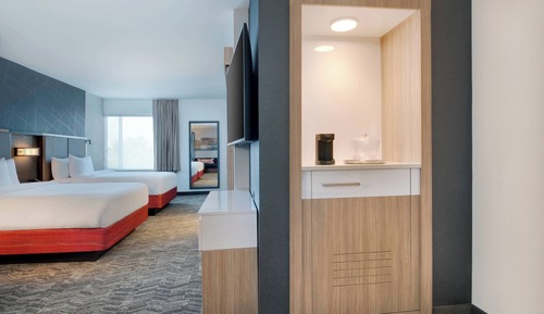 Suite, 2 Queen Beds