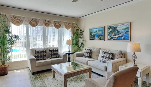 Condo (2 Bedrooms)