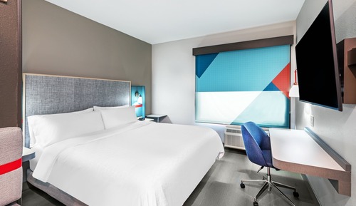 Standard Room, 1 King Bed