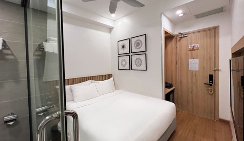 Superior King Room