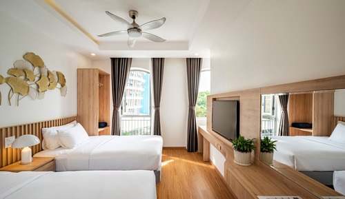 Deluxe Twin Room