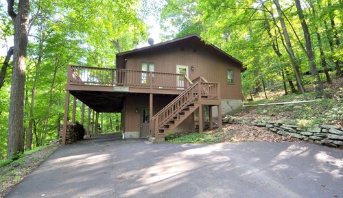 House, 2 Queen Beds (Brigadoon - 5 Bedroom Retreat )