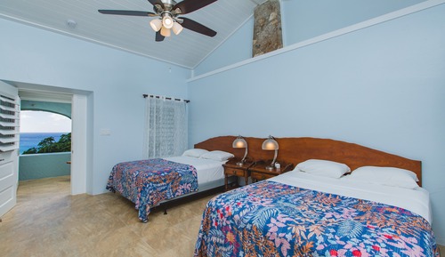 Signature Single Room, 2 Queen Beds, Balcony, Ocean View