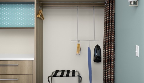 Studio, 1 King Bed, Accessible (Mobility & Hearing, Roll-in Shower)