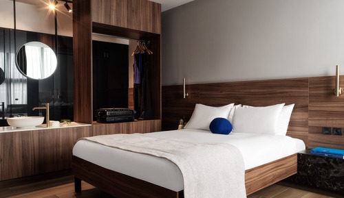 Superior Suite
