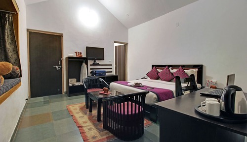 Super Deluxe Room
