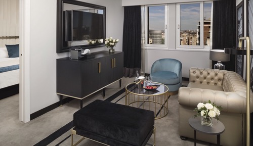The Level, Junior Suite
