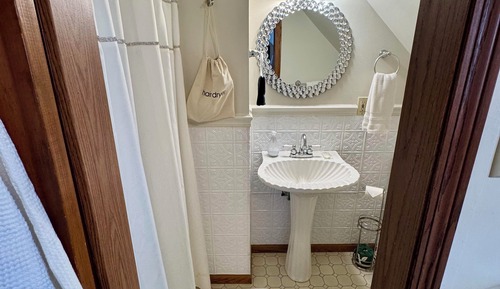Economy Single Room