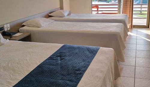 Deluxe Suite, Pool View