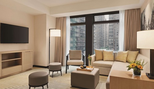 Suite Two Twin Beds-with sofa bed