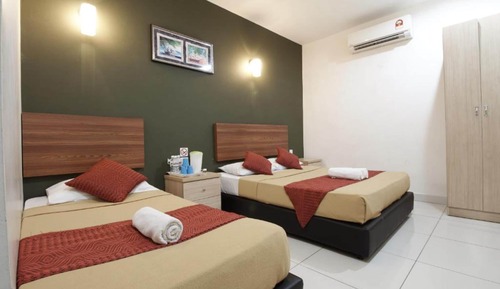 Family Deluxe Room, No Window