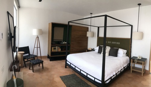 Premium Room, 1 King Bed, Ensuite