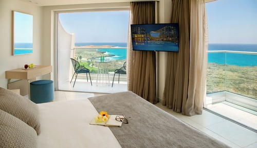 Deluxe Panoramic Sea View