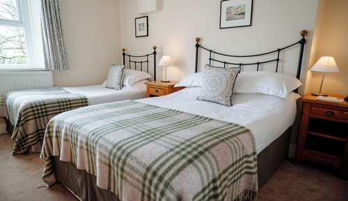 Twin Room (Small) - above pub