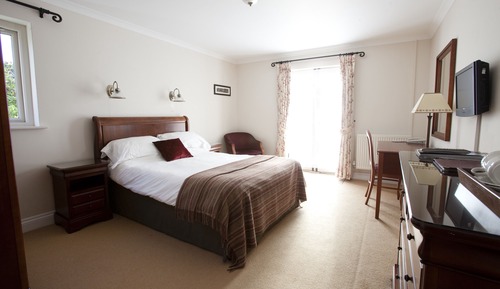 Double Room (Large)