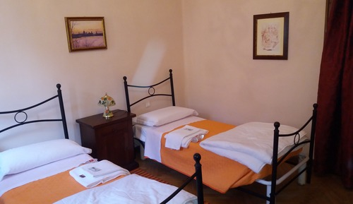 Standard Double Room, Shared Bathroom