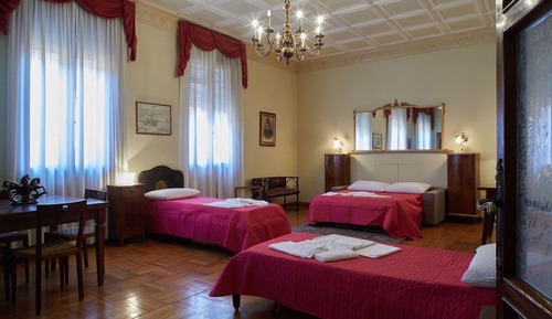 Quadruple Room, Private Bathroom
