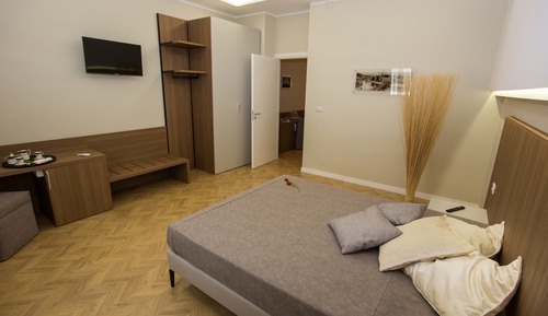 Comfort Suite, 2 Bedrooms, Connecting Rooms, Tower