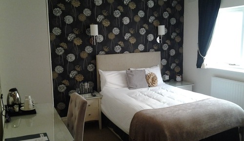 Twin Room, Ensuite