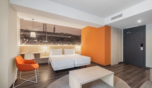 Triple Room (with Extra Bed)