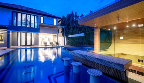 Luxury Villa, 5 Bedrooms