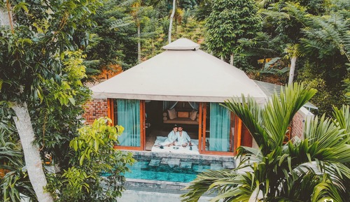 Sky Tented Villa