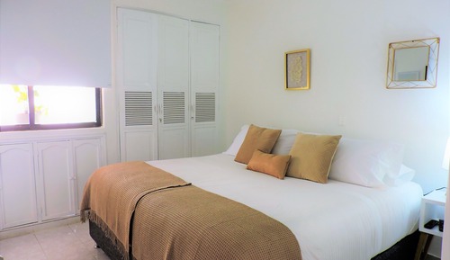 Elite Triple Room, 1 King Bed with Sofa bed, Non Smoking