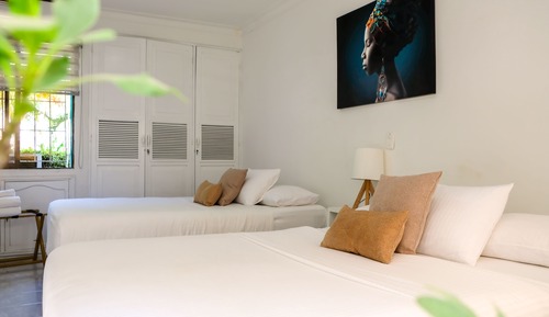 Deluxe Double Room, 2 Double Beds, Non Smoking, Garden Area