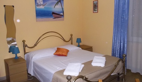 Deluxe Triple Room, 1 Bedroom, Private Bathroom