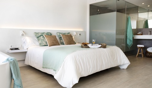 Suite, Balcony, Garden View