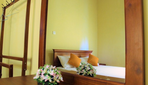 Family Apartment, 3 Bedrooms, River View, Lakeside