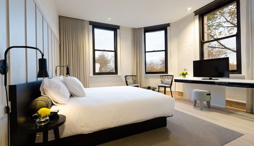 Deluxe Queen Room - Accessible