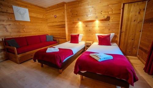 Deluxe Twin Room