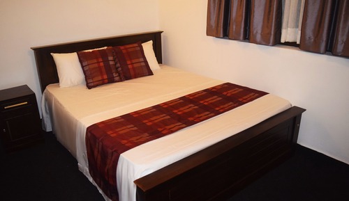 Standard Double Room with Shared Bathroom