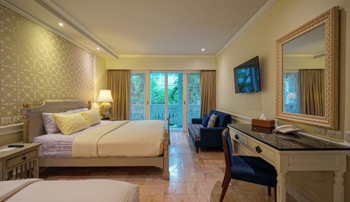 Deluxe Triple Room