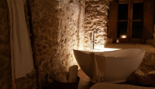 Suite, Valley View, Mountainside