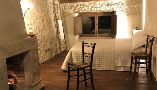 Romantic Suite, 1 King Bed, Bathtub, Garden Area