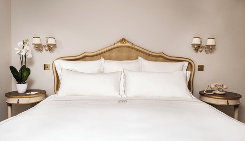 Signature Suite