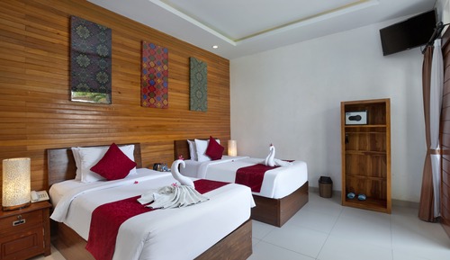 Deluxe Double or Twin Room, Pool View