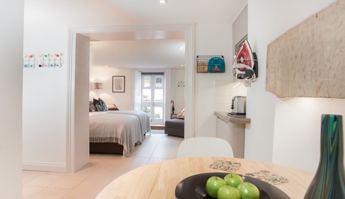 Studio, Private Bathroom