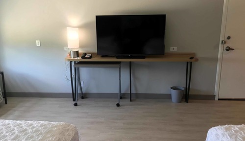 Room, 2 Queen Beds, Accessible, Bathtub