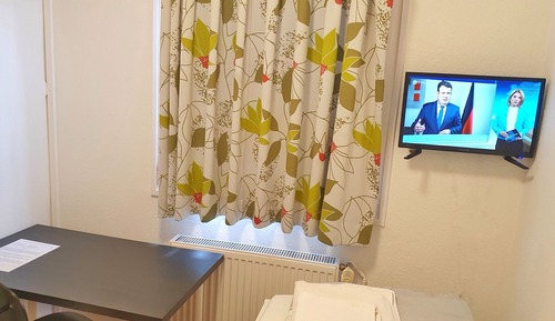 Single Room, 1 Twin Bed, Private Bathroom
