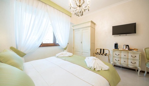 Classic Double Room, Sea View
