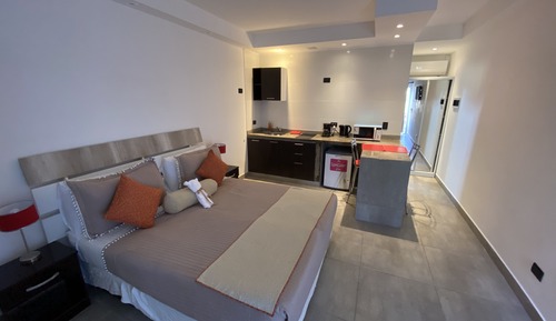 Premium Studio