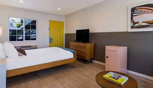 Room, 1 Queen Bed, Non Smoking