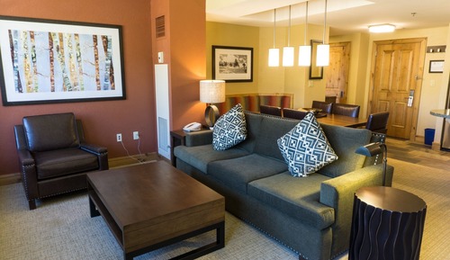 Condo, 2 Bedrooms