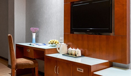 Business Triple Room, Courtyard Area