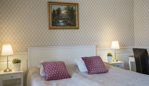 Double or Twin Room, Private Bathroom