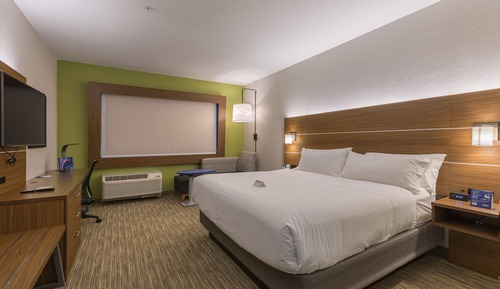 Suite, 1 King Bed, Hearing Accessible, Non Smoking (Hearing)