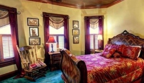 Room, Private Bathroom (Southern Charm)